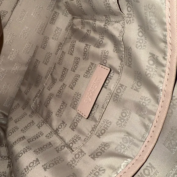 Michael Kors Light Pink Tote Bag - Picture 5 of 5
